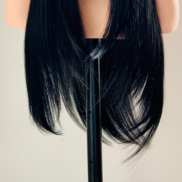 A Long Gorgeous 32” Lace Front 32” Wig that is Ideal  for 2 French Braids 🙌 - Picture 2 of 16